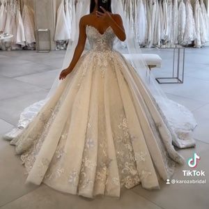 Ysa Makino Wedding Ball Gown